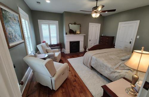 Westland Bed & Breakfast | Hickory House B & B