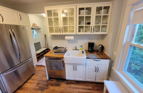 West Street - River Street Apartment | Hidden Gem in Boston: Long Term 1 Month + Only