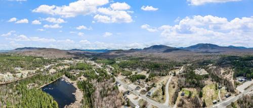 Twin Mountain Hotel | Highland House and Cottages