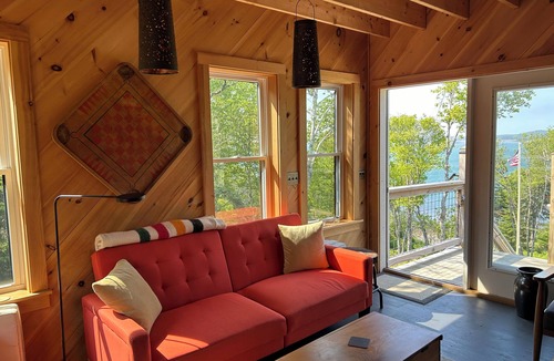 Lubec Cottage | HIGHTIDE! A waterfront downeast retreat adjacent to West Quoddy Head State Park