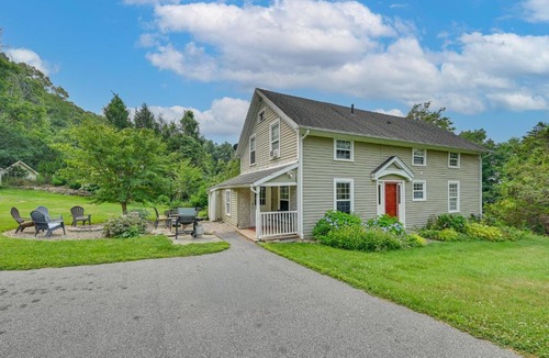 Avon House | Hike, Bike & Relax: Huckleberry Hill Home w/Yard!
