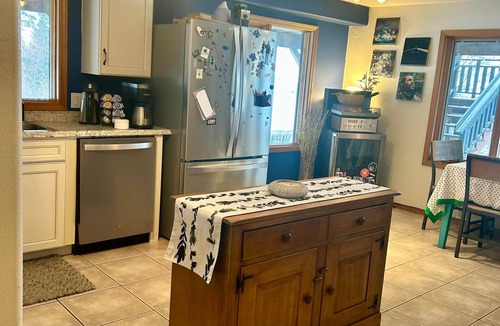 Hillside East House | Hillside Haven Anchorage