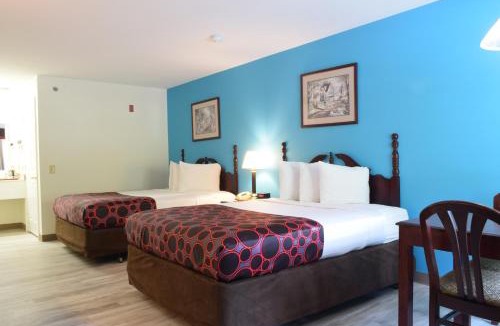 North Stonington Hotel | Hilltop Inn & Suites, near Foxwoods Casino