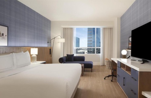 Plano Hotel | Hilton Dallas/Plano Granite Park