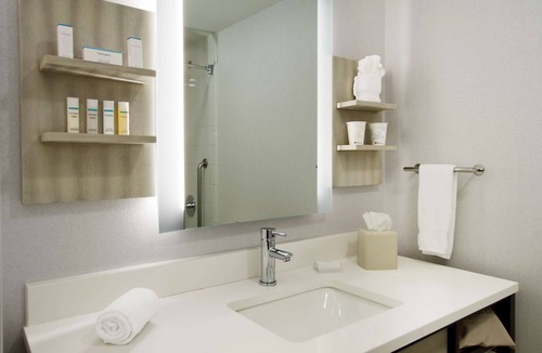 Columbus Hotel | Hilton Garden Inn Columbus-University Area