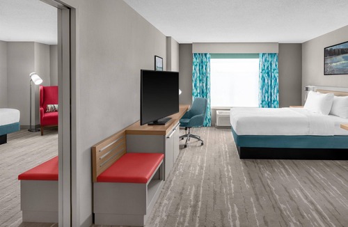 Silver Lane Hotel | Hilton Garden Inn Hartford South/Glastonbury