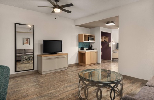 Wooster Hotel | Hilton Garden Inn Wooster