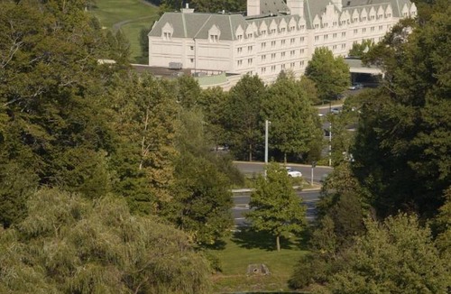 Pearl River Hotel | Hilton Pearl River