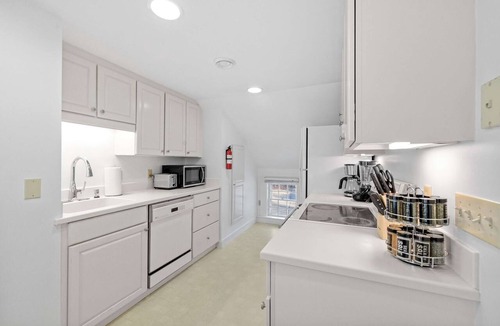 Concord Apartment | Historic 2nd-Floor Retreat with Modern Comforts