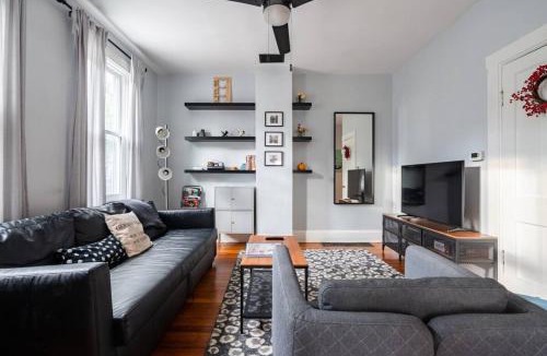 German Village House | Historic Comfy German Village Haus sleeps6petsOK