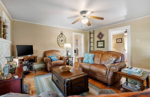 Dover House | Historic Early Settler Farm House that Has Been Modernized For Your Comfort.