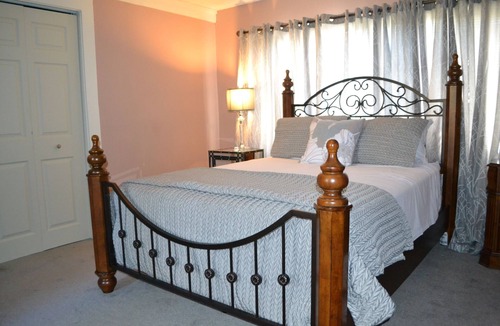 Searsport Cottage | Historic Sea Captain's Home; Charmingly Renovated