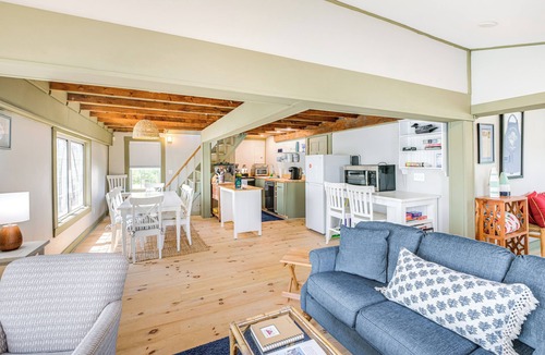 Winter Harbor Cottage | Historic Winter Harbor Cottage w/Waterfront Views