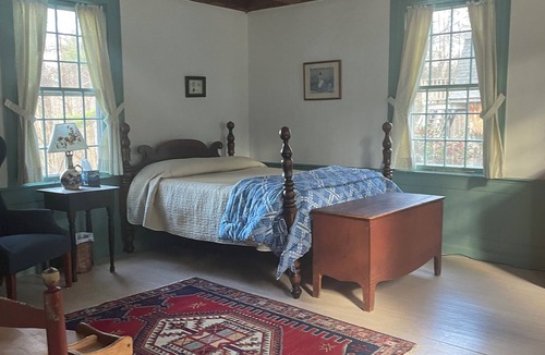 Acworth House | Historic Year-Round Country Retreat: 3-day minimum