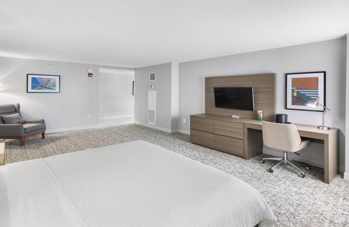 Chantilly Hotel | Holiday Inn Chantilly - Dulles Arpt Area by IHG