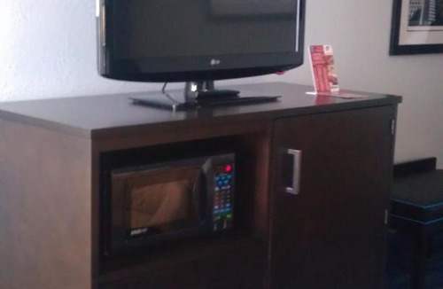 Mentor Hotel | Holiday Inn Cleveland Northeast - Mentor by IHG