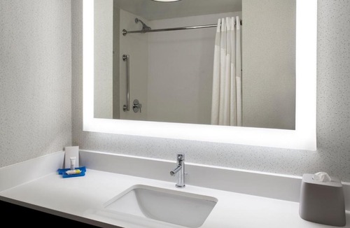 Great Barrington Hotel | Holiday Inn Express Great Barrington by IHG