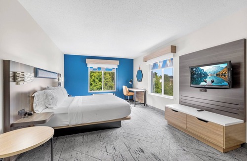 Newington Hotel | Holiday Inn Express Hartford – Newington, by IHG