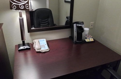 Green Tree Hotel | Holiday Inn Express Pittsburgh West - Greentree by IHG