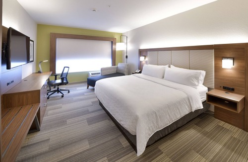 Millersburg Hotel | Holiday Inn Express & Suites Millersburg by IHG