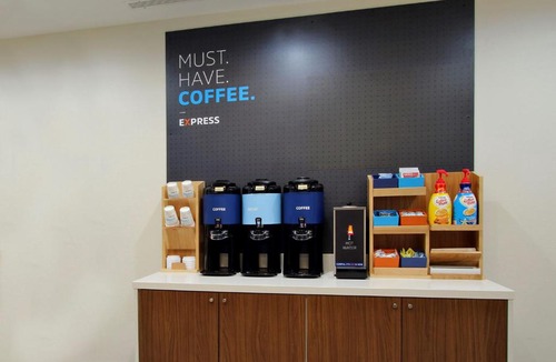 Stephens City Hotel | Holiday Inn Express Stephens City by IHG