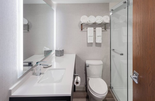 St. Albans Hotel | Holiday Inn Express St Albans by IHG