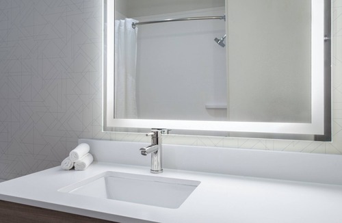 American Fork Hotel | Holiday Inn Express & Suites American Fork - North Provo by IHG