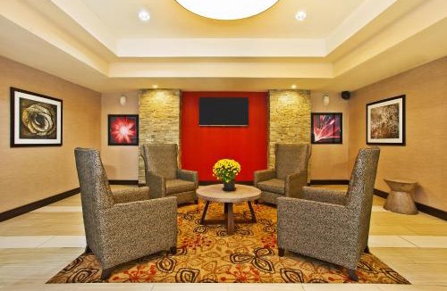 Springfield Hotel | Holiday Inn Express & Suites Springfield by IHG