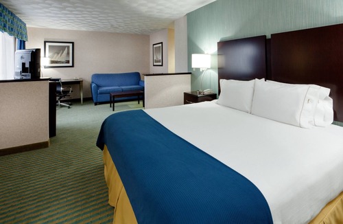 Smithfield Hotel | Holiday Inn Express & Suites Smithfield - Providence by IHG