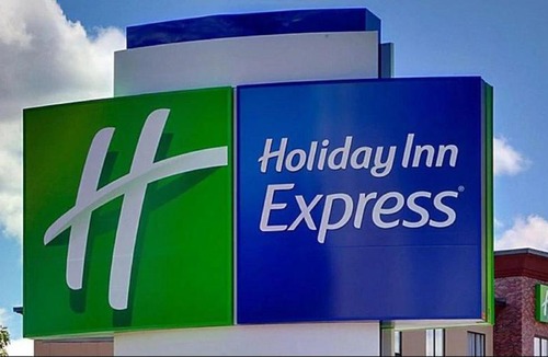 Carlisle Hotel | Holiday Inn Express & Suites - Carlisle Southwest I-81 by IHG
