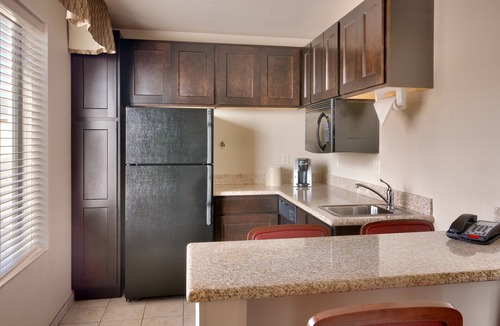 Sunset Heights Hotel | Holiday Inn Express & Suites Orem-North Provo by IHG