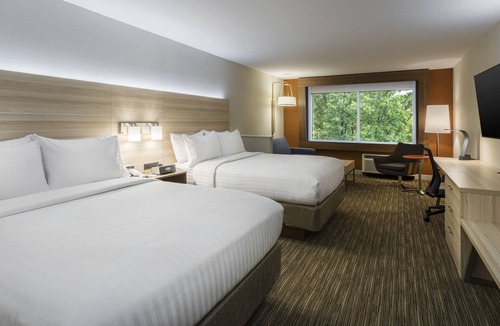 Medina Hotel | Holiday Inn Express & Suites Medina by IHG