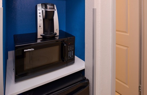 Towson Hotel | Holiday Inn Express Towson - Baltimore North by IHG