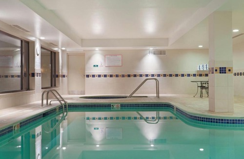 Manchester Hotel | Holiday Inn Manchester Airport by IHG