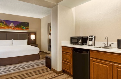 Sterling Hotel | Holiday Inn Washington-Dulles International Airport by IHG