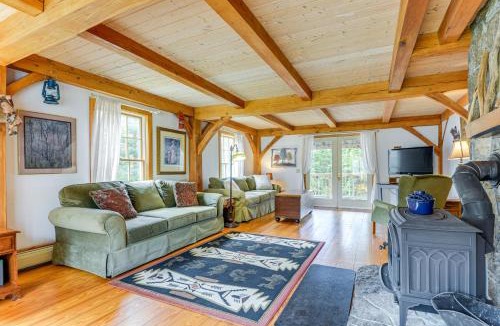 Whitingham House | Home 15 Mi to Berkshire East & Mount Snow!