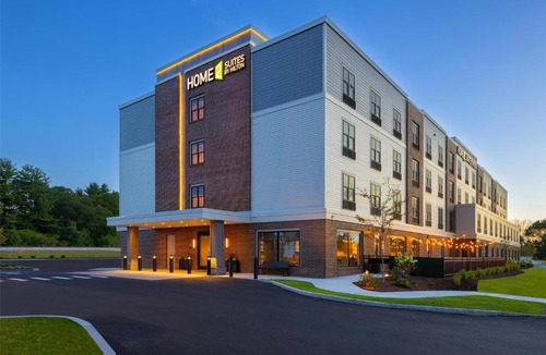 Kittery Hotel | Home2 Suites By Hilton Kittery