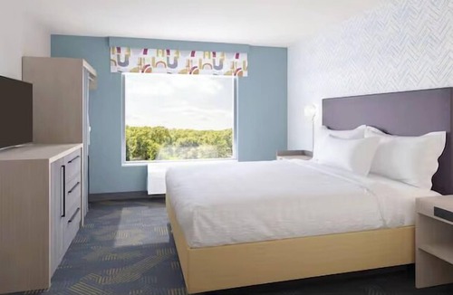 Lima Hotel | Home2 Suites By Hilton Lima
