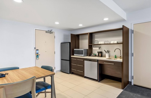 Austintown Hotel | Home2 Suites by Hilton Youngstown West/Austintown