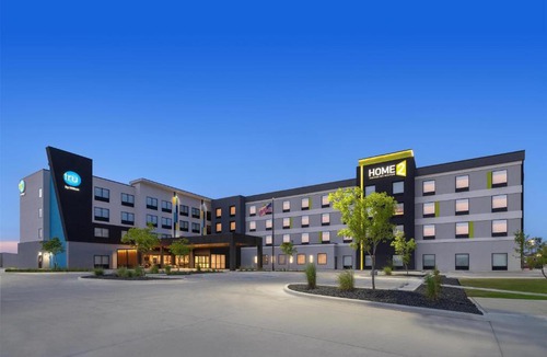 Lake Worth Hotel | Home2 Suites By Hilton Fort Worth Lake Worth