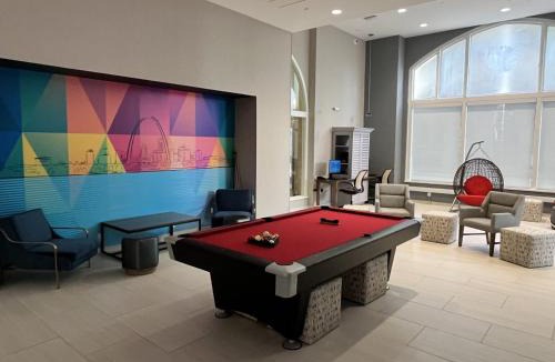 Downtown West Hotel | Home2 Suites By Hilton St Louis Downtown