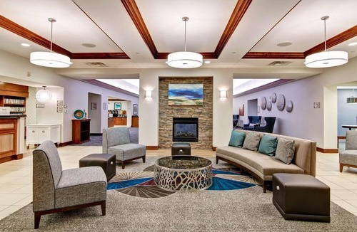 Rogers Hotel | Homewood Suites by Hilton Bentonville-Rogers