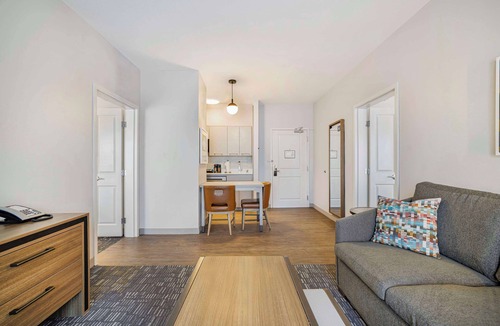 Plano Hotel | Homewood Suites by Hilton Plano- Richardson