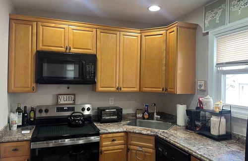 West Hempstead Apartment | Homey Hideaway