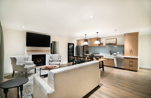 Midway Hotel | Hot Tub Access Condo Near Deer Valley | Modern Cottage w/Kitchen, Fireplace