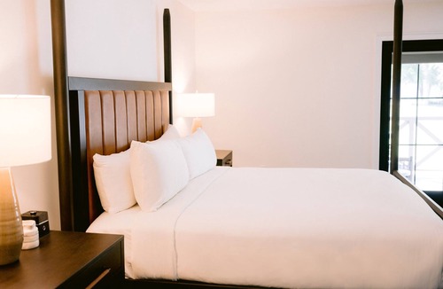 Midway Hotel | Hot Tub Access Condo Near Deer Valley | Modern Cottage w/Kitchen, Fireplace