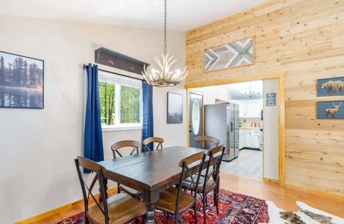The Woods Cabin | Hot Tub, Fire Pit, Grill, Deck w/Resort Amenities