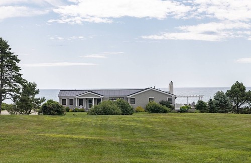 Cape Elizabeth House | Hot tub, heated pool, spacious lawn, beach access and incredible ocean views.