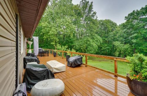 Falling Waters House | Hot Tub & Theater Room: Getaway in Falling Waters