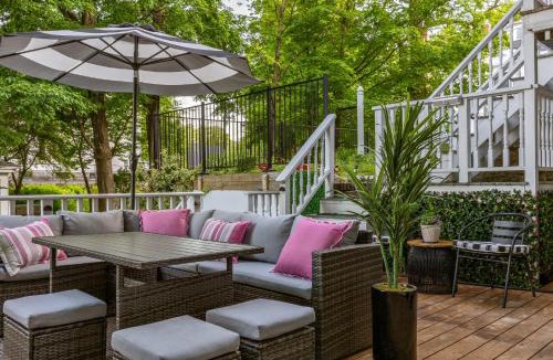 Meredith House | Hot Tub + Walk to Lakeside Dining: Meredith Home!